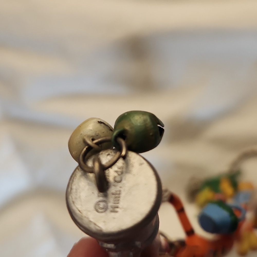 l Disney Vintage Pooh Tigger Piglet Character Keychain Charm - Picture 6 of 7